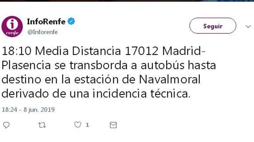 Una &quot;incidencia técnica&quot; obliga a los viajeros del tren Madrid-Plasencia a continuar en autobús