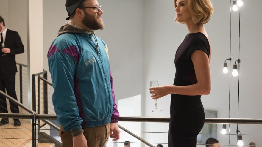 Seth Rogen y Charlize Theron han conquistado a la crÃ­tica gracias a su gran quÃ­mica en pantalla