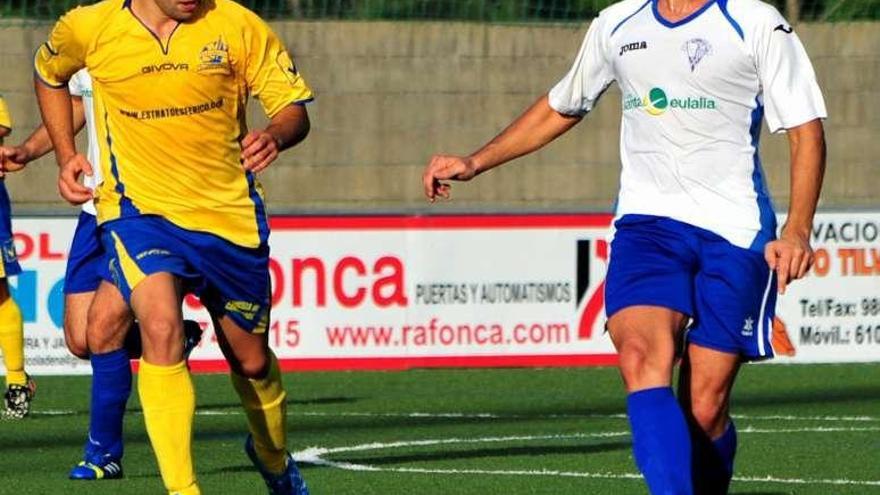 Cambados y Dena confían en hacerse fuertes en su campo. // I. Abella