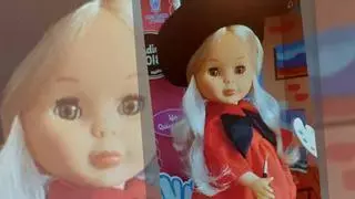 Casi 1.500 euros por muñecas que no llegan: identificada una mujer que estafaba con 'Nancy' en Internet
