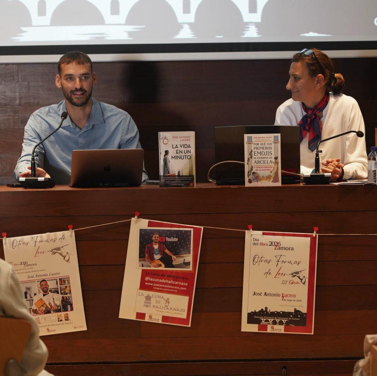 La educación se forja en el escenario