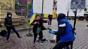 Un hombre con un cuchillo hiere a dos personas en un acto ultraderechista en Mannheim