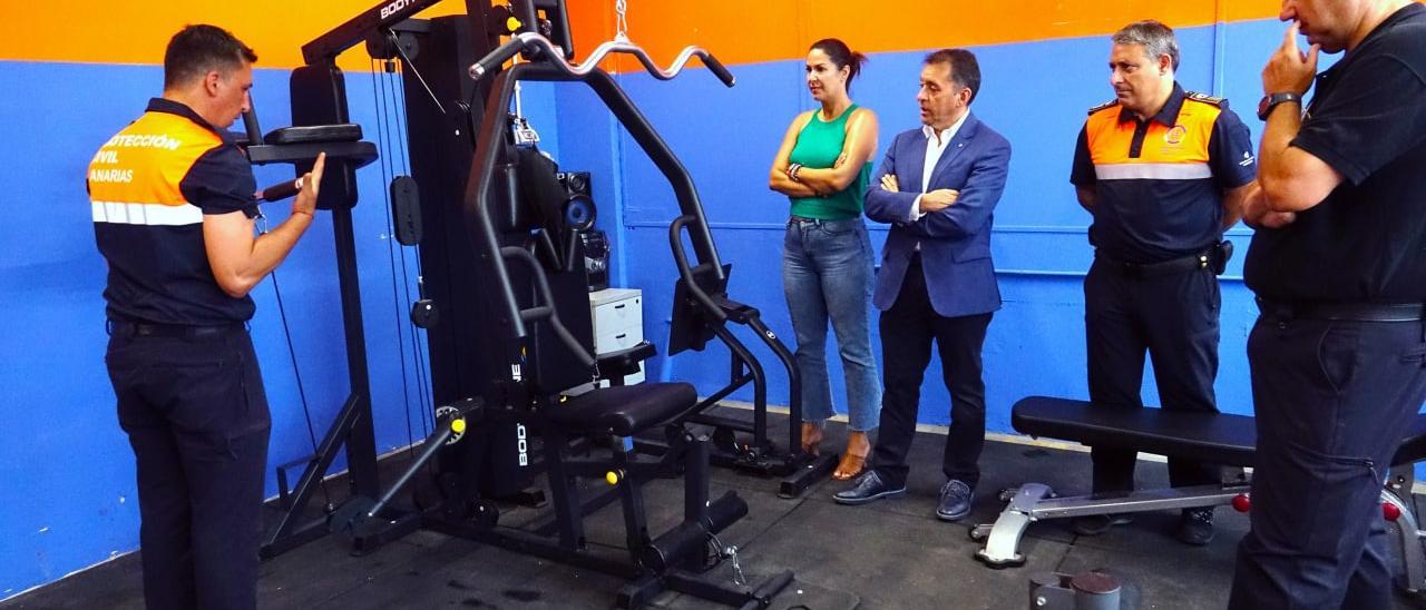 Inauguración del nuevo gimnasio con el cuenta la sede de Protección Civil de Santa Cruz de Tenerife.