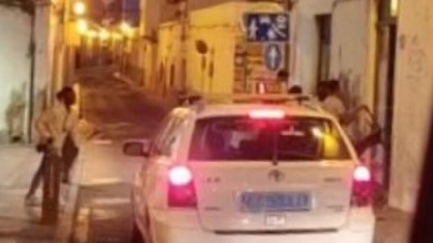 Las imágenes de la pelea en la calle Cienfuegos de Arrecife que se han hecho virales