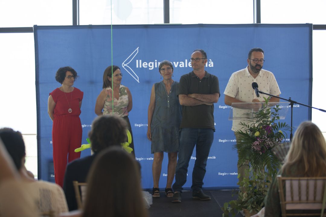 Presentación de la campaña 'Llegir en Valèncià'