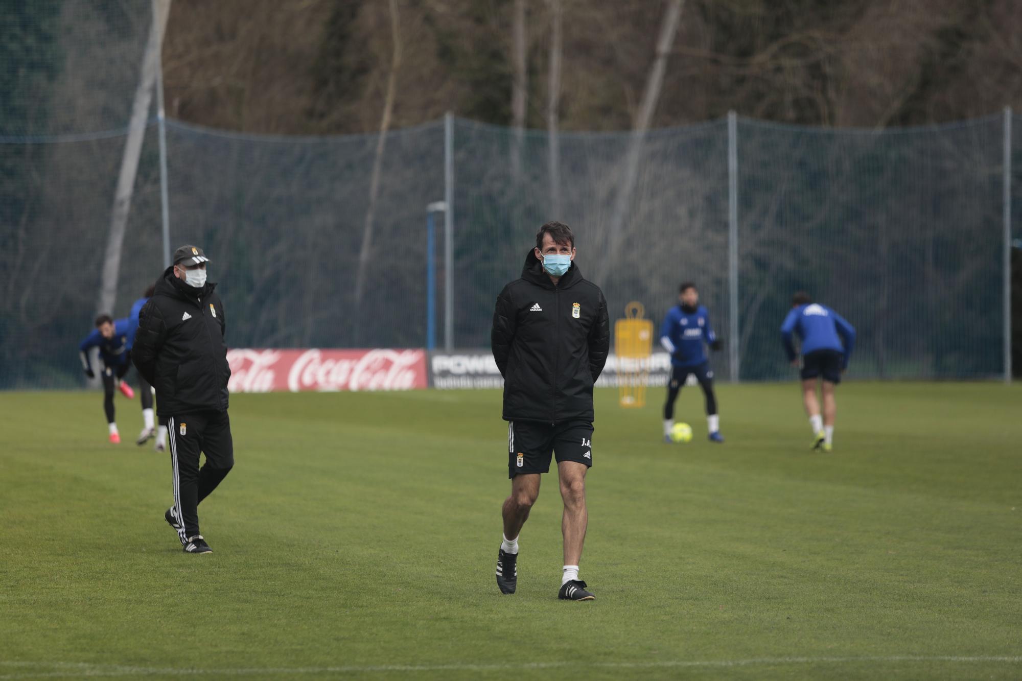 Último entrenamiento del año del Real Oviedo