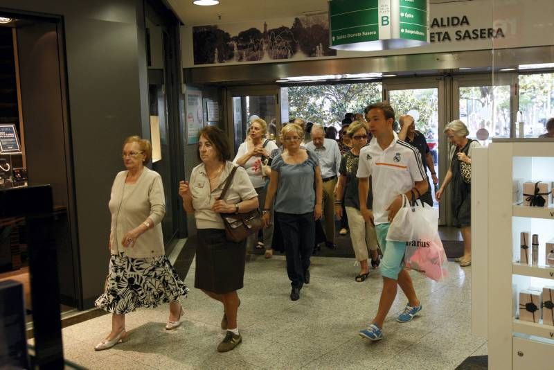 Fotogalería: Inicio de las rebajas en Zaragoza