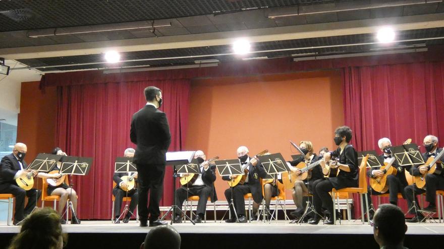 Un concierto de “La Rondalla”, preludio de las fiestas de Toro