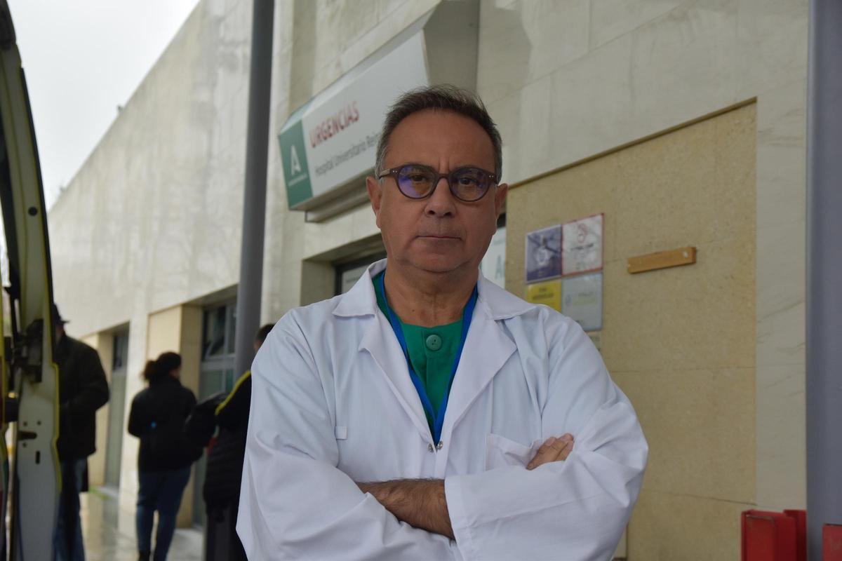 Rafael Calvo, jefe de sección de Urgencias generales del hospital Reina Sofía de Córdoba.