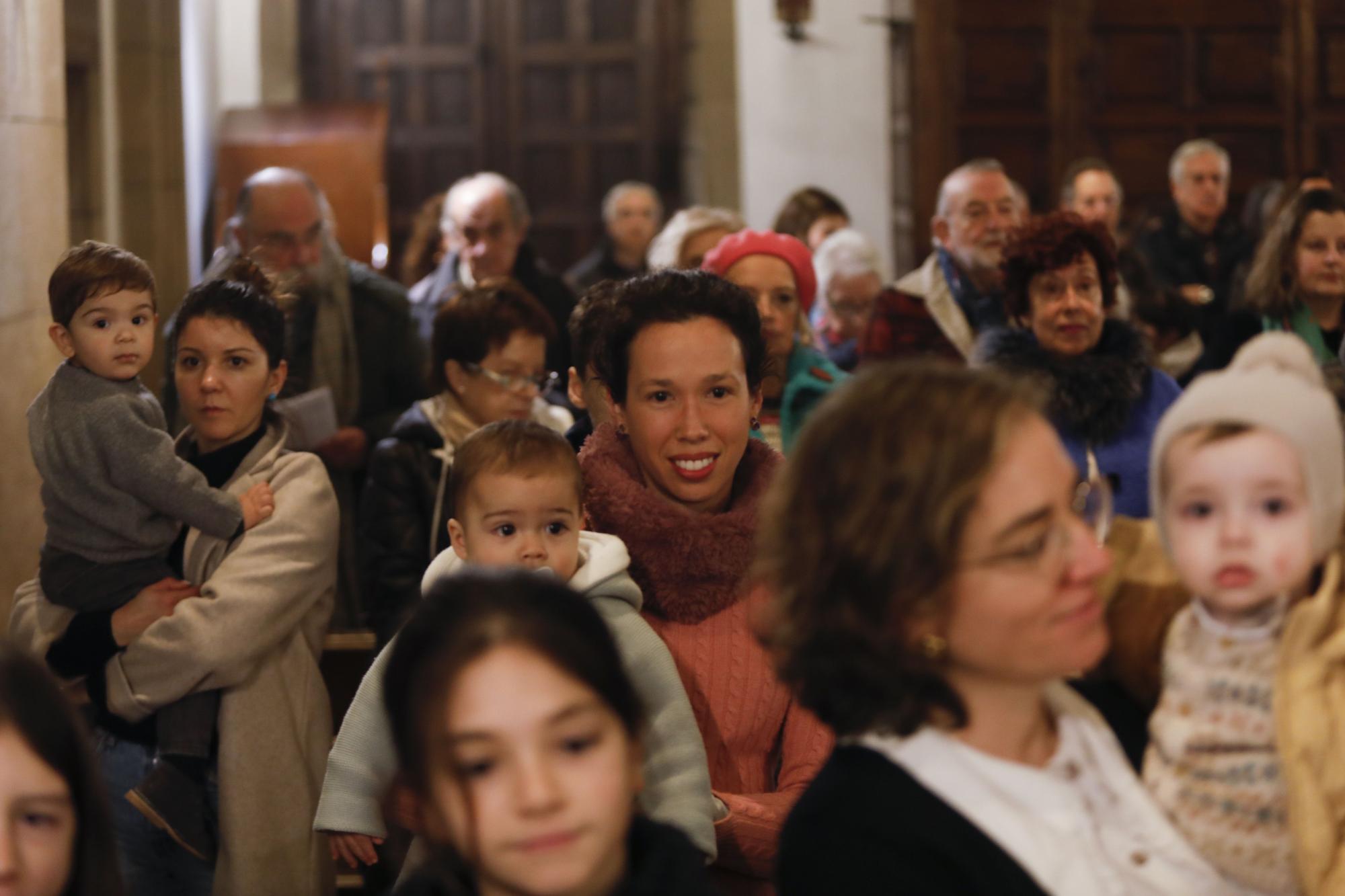 Las Pelayas celebran la Candelaria con la presentación de 16 niños