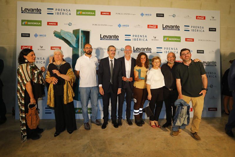 Asistentes al photocall de los Premios Levante-EMV Prensa Ibérica