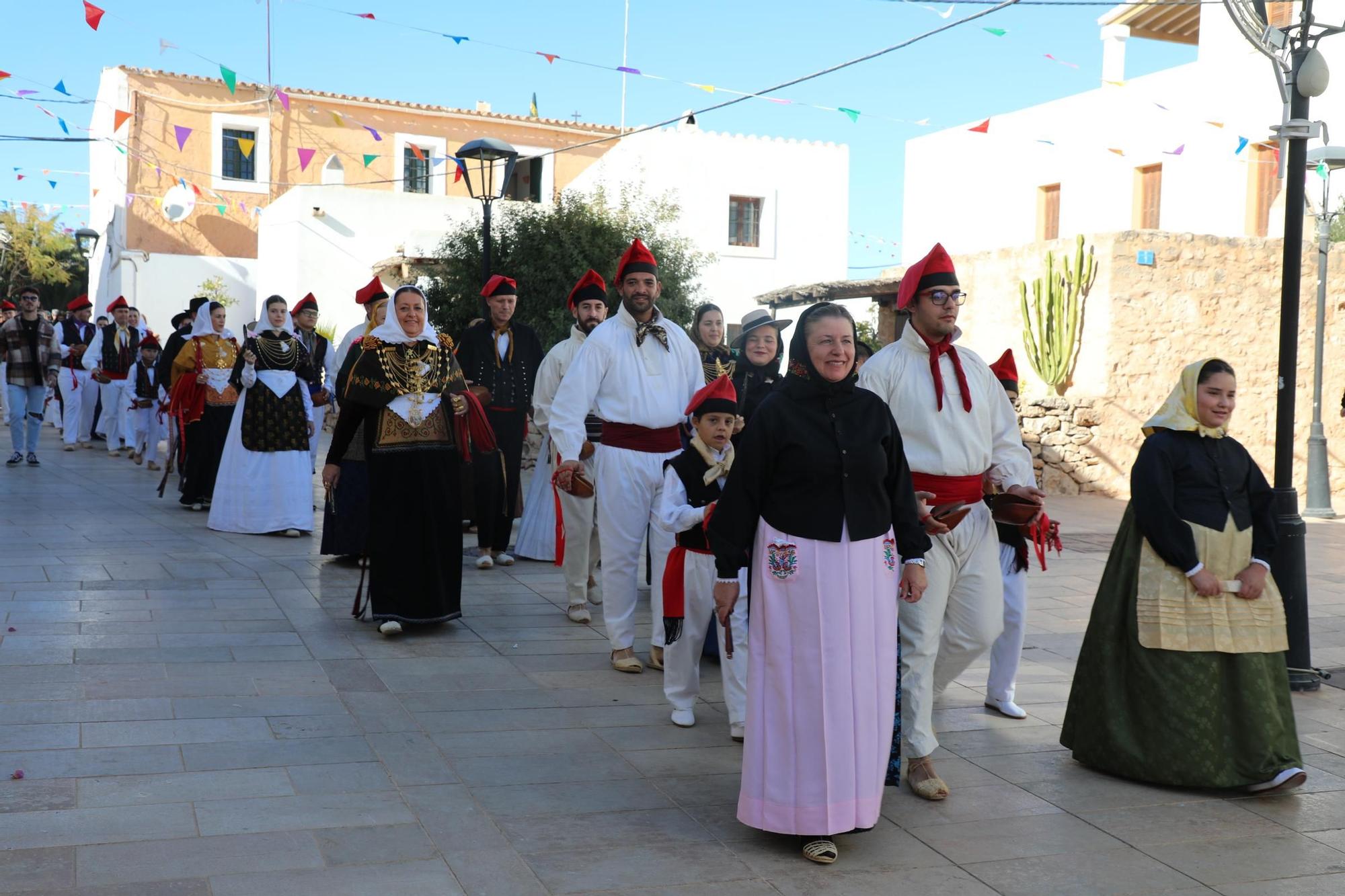 Todas las imágenes del día grande de las fiestas de Sant Francesc en Formentera