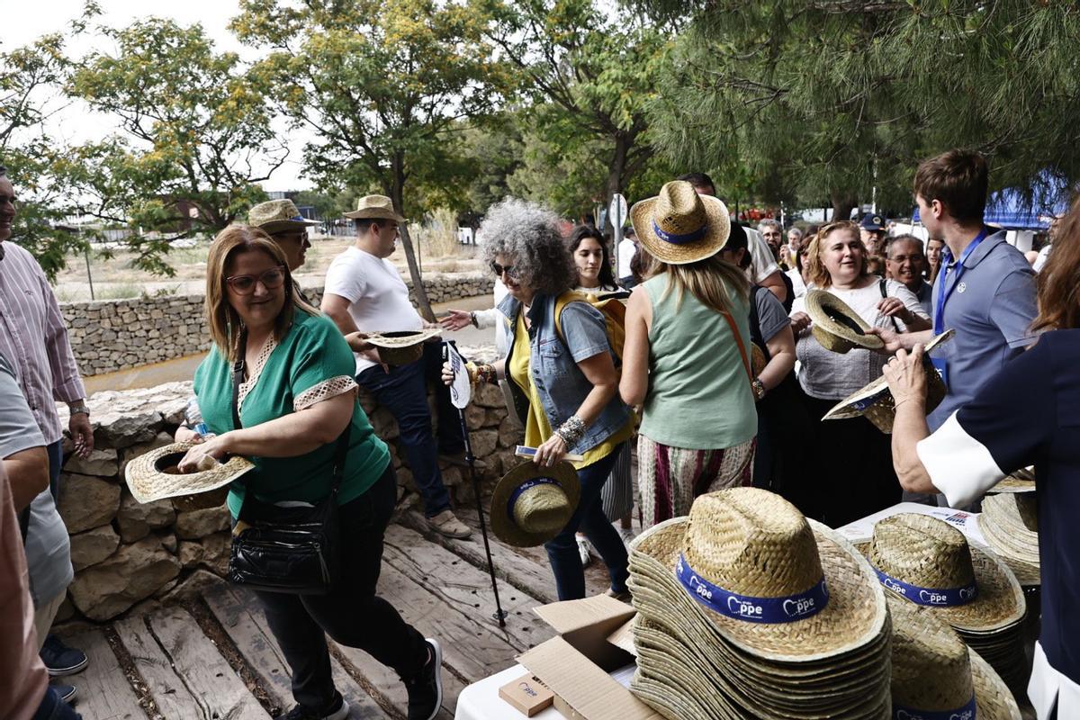 Acto de campaña del PP por las elecciones europeas en el anfiteatro del Parque de Cabecera