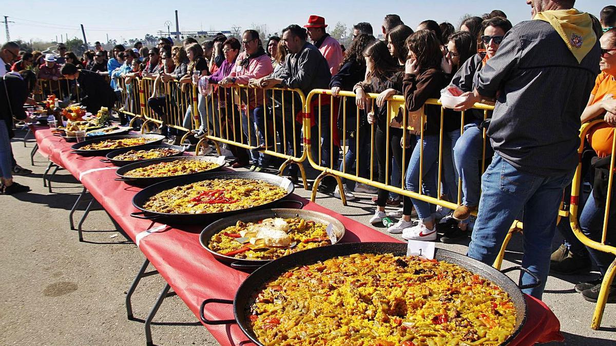 Concurso de paellas de Fallas en Alzira.  | P. F.