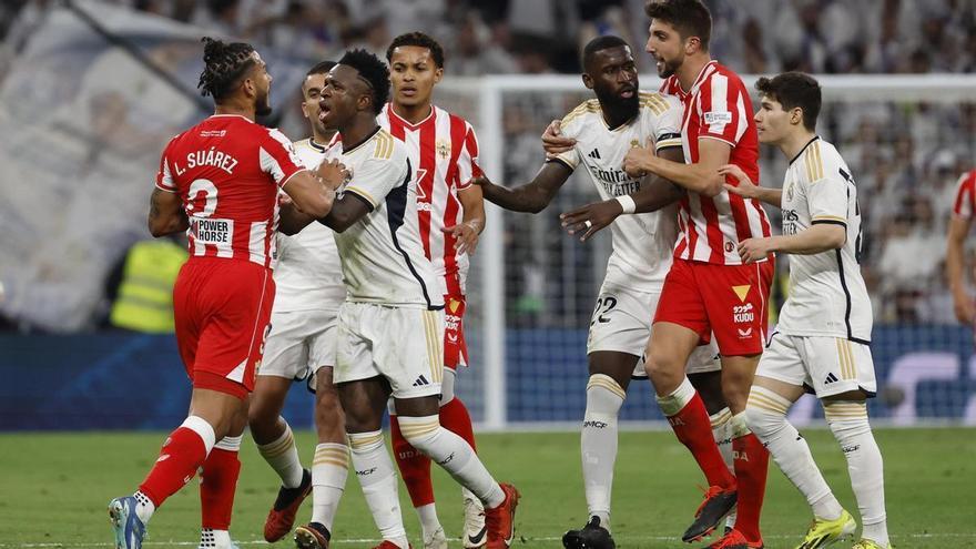 Resaca del &quot;manganzo&quot; en el Bernabéu: Real Madrid TV se va a negro y el vestuario blanco calla