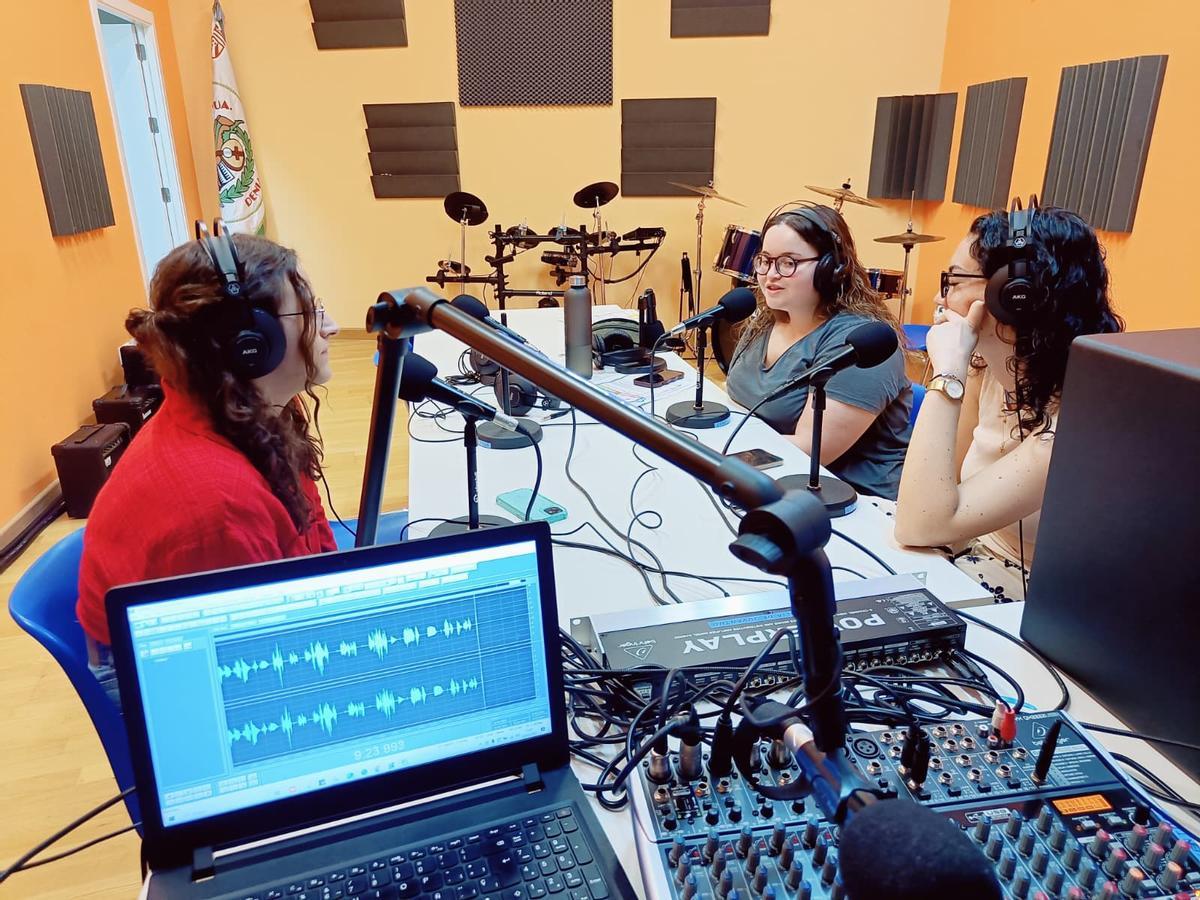 Los jovenes interesados en el mundo del podcast podrán aprender de todo