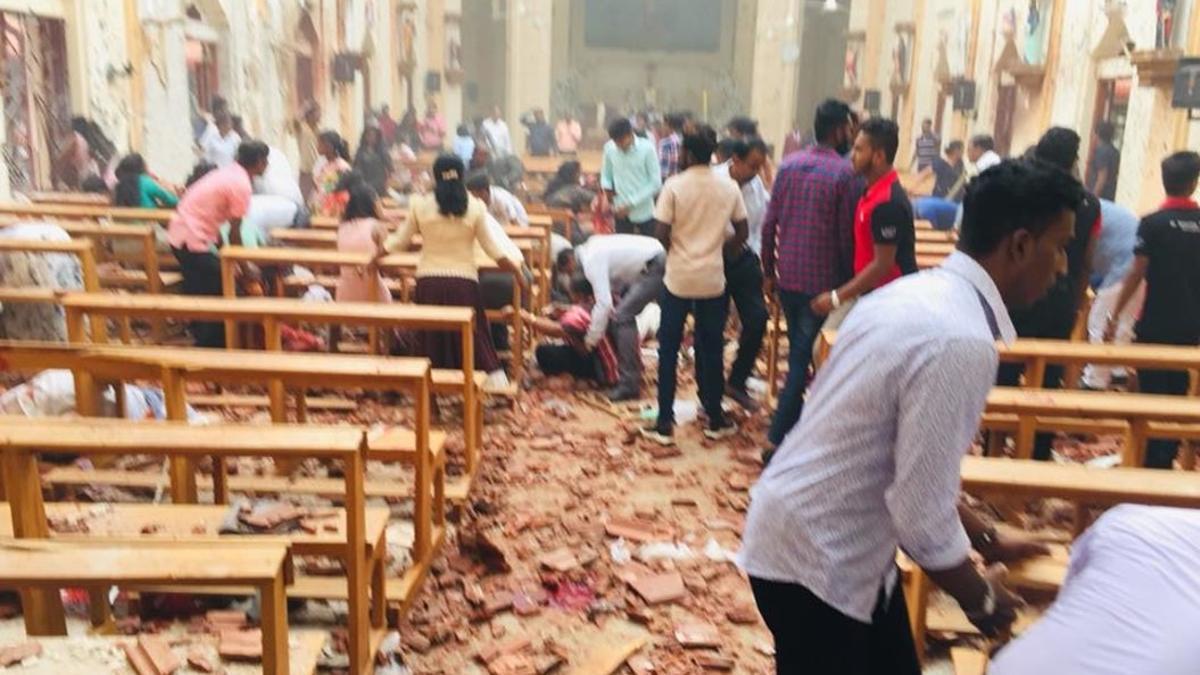 La iglesia de St.Sebastian tras el ataque bomba en Sri Lanka.