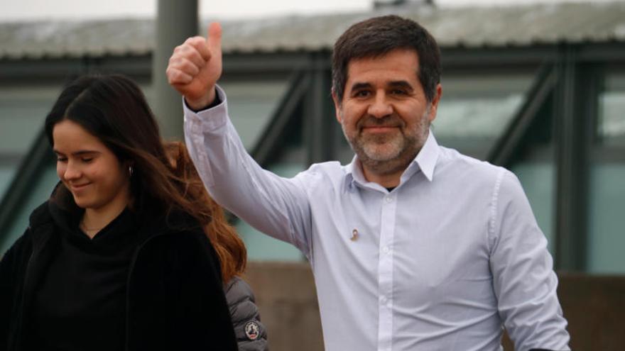 Jordi Sànchez surt de la presó de Lledoners en el seu primer permís de 48 hores