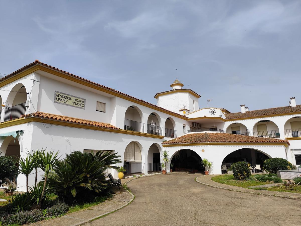La fachada de la residencia de mayores.