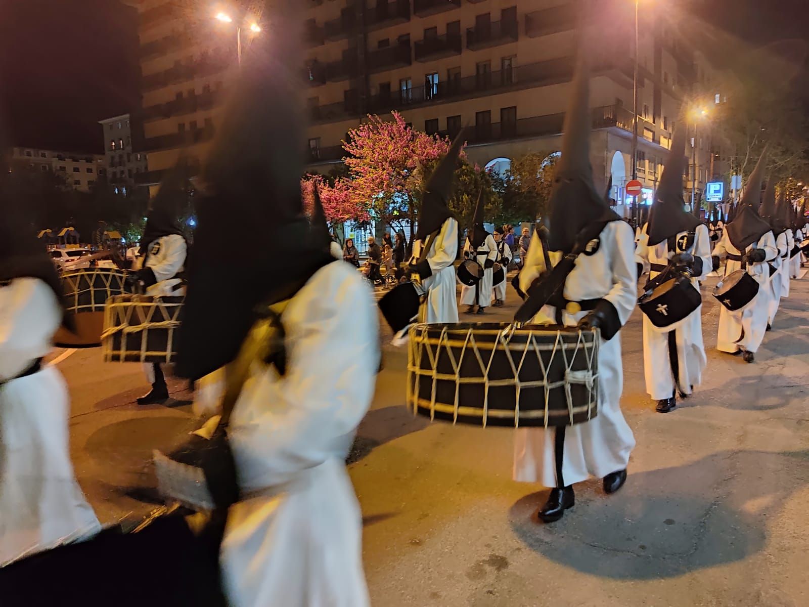 En imágenes │ Procesiones del Lunes Santo en Zaragoza