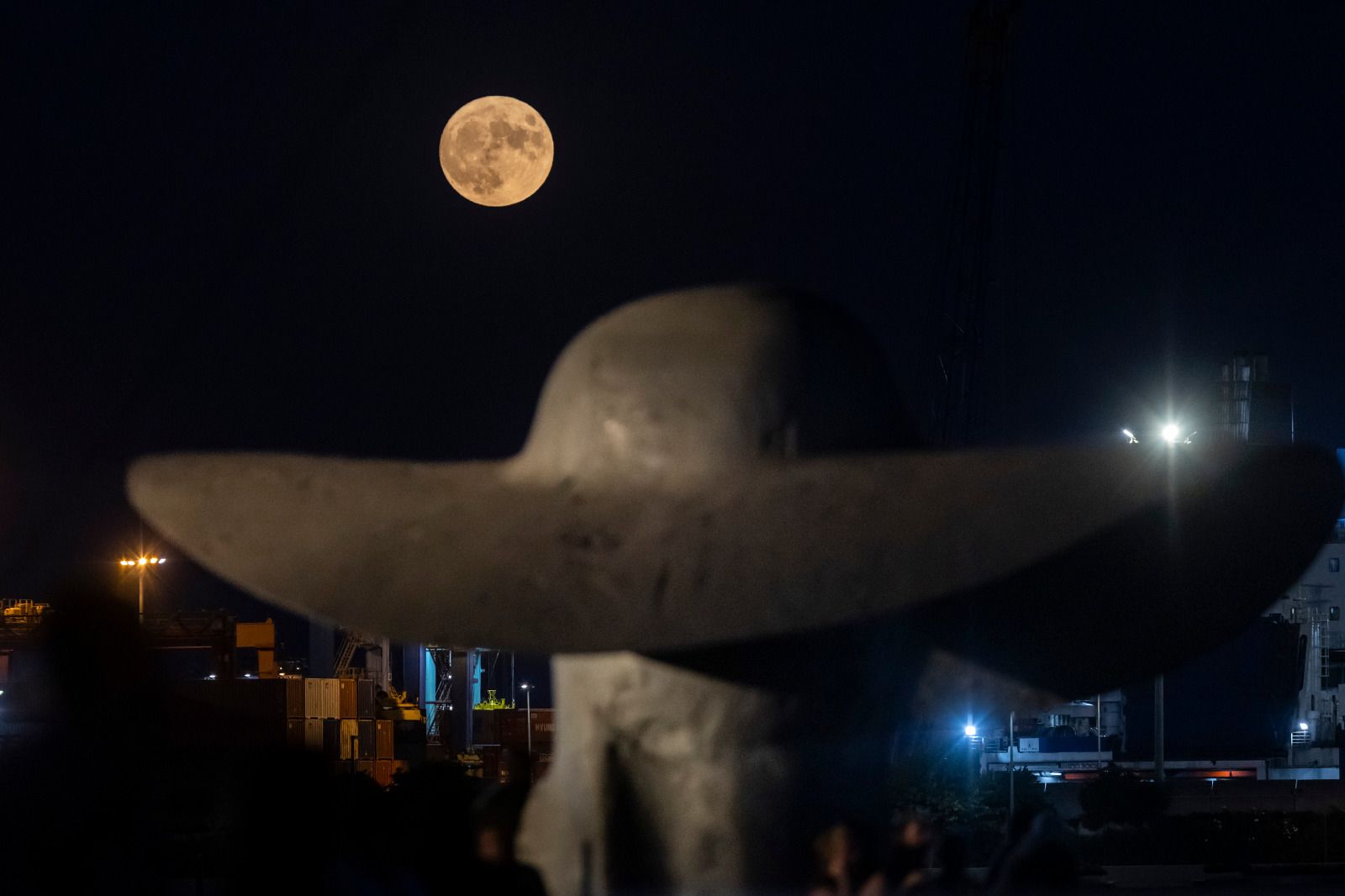 La superluna de agosto ya se deja ver