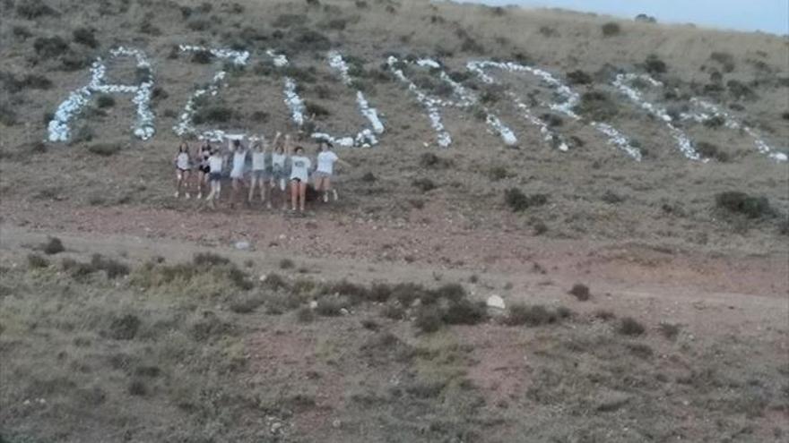 Los jóvenes dan rienda suelta a su creatividad en verano