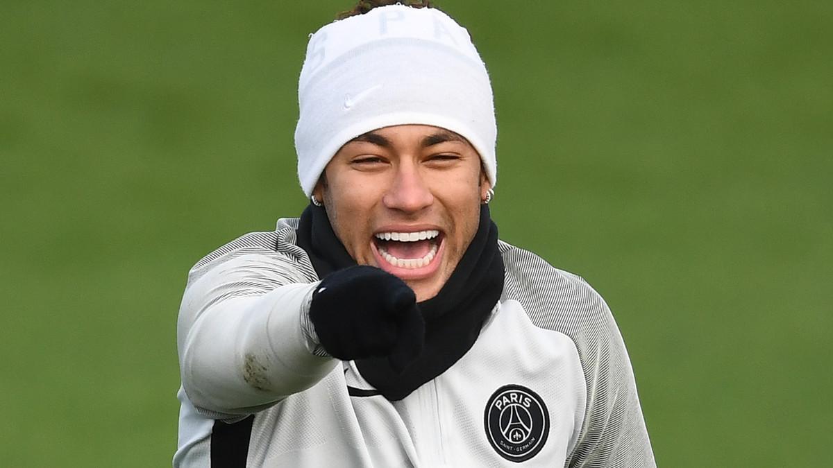Neymar, en un entrenamiento con el PSG