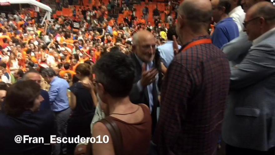 Así celebró Juan Roig la victoria del Valencia Basket