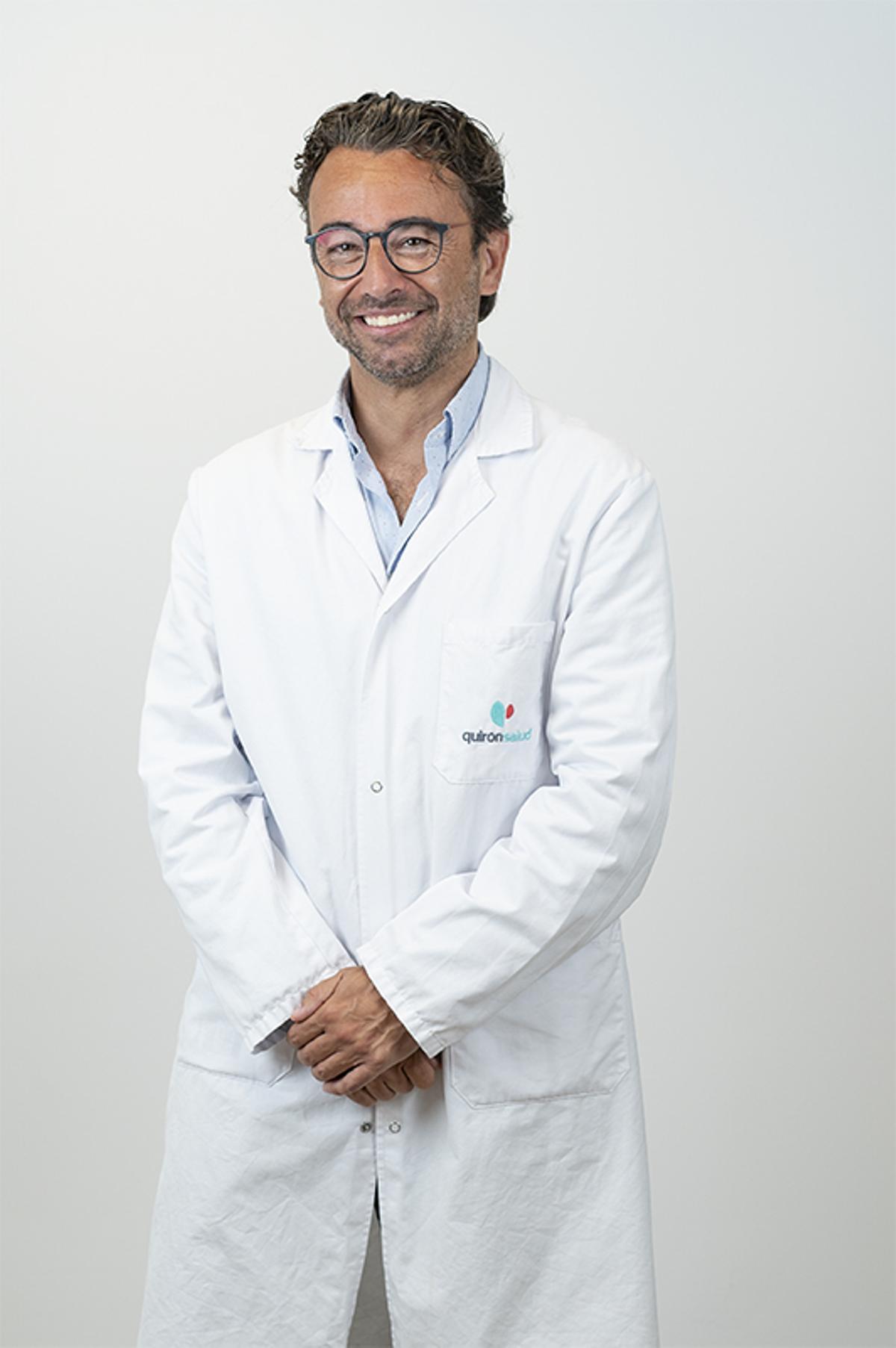 Doctor Blas Flor, jefe del Servicio de Oncología Quirúrgica Hospital Quirónsalud Valencia y especialista en Coloproctología.