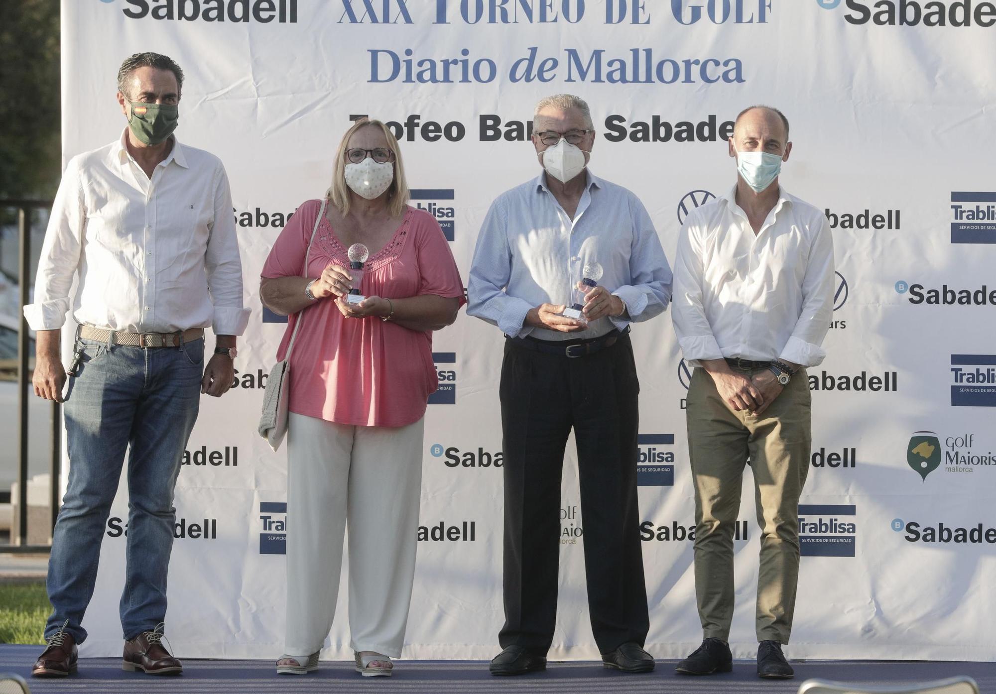 Los ganadores del XXIX Torneo Diario de Mallorca Trofeo Banco Sabadell dan su último golpe