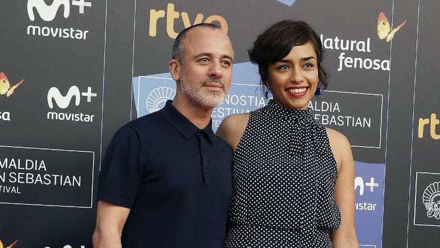 Los actores Javier Gutiérrez y Adriana Paz, de la película &#039;El autor&#039;.