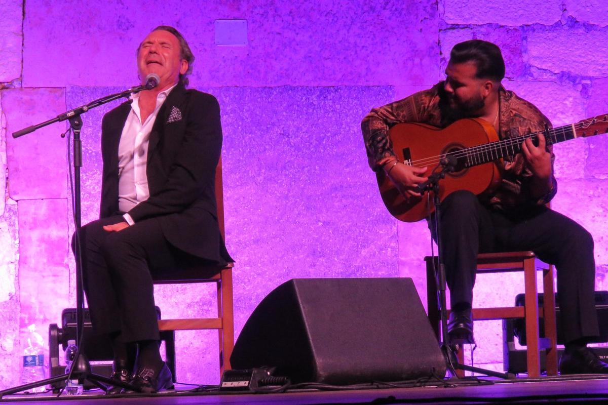 Caracolillo y Nono Reyes.
