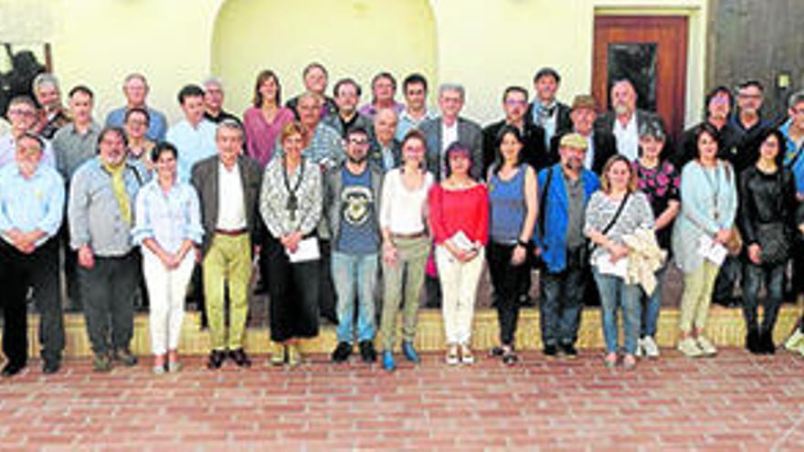 Revetlla de Sant Jordi a la biblioteca