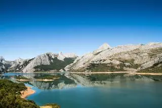 El paisaje de León que recuerda a los fiordos del norte de Europa