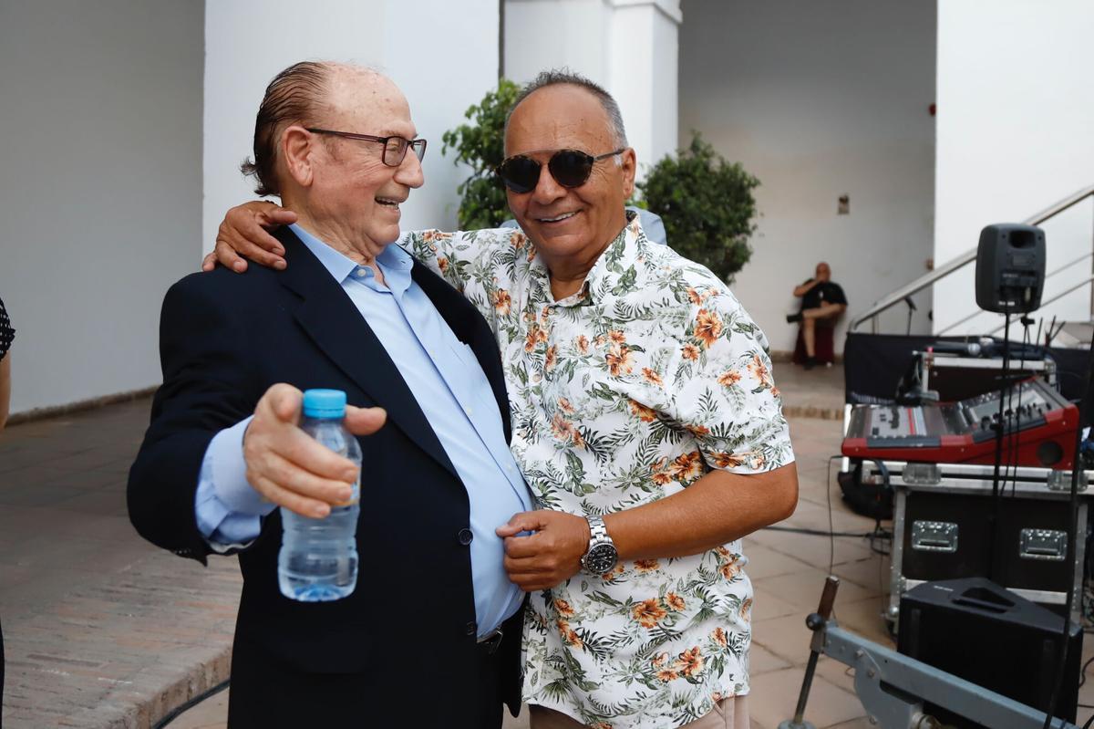 Gala Flamenca que, con motivo del 20 aniversario del certamen de Jóvenes Flamencos, tendrá lugar en el Patio Blanco del Palacio de la Merced. Fosforito y El Pele
