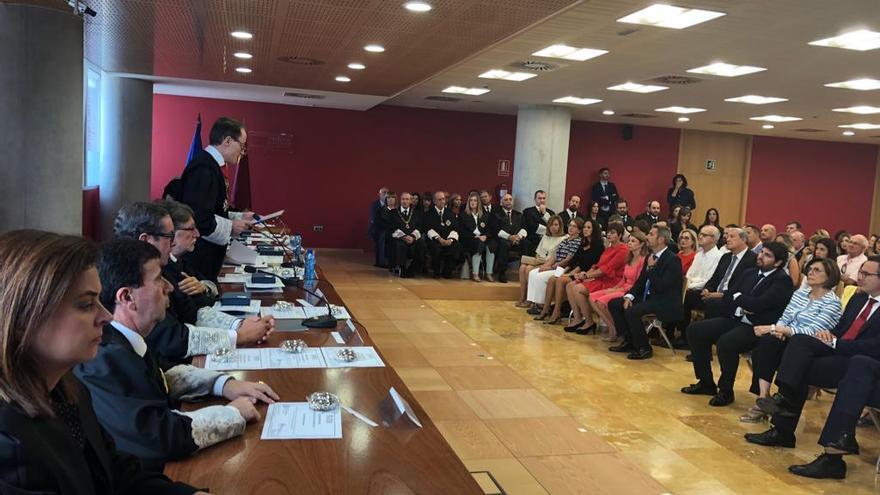 El presidente del TSJ de Murcia acusa a los bancos de lastrar el sistema judicial