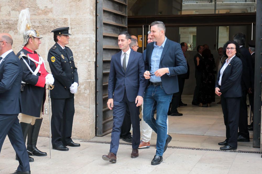 Recepción en la Generalitat tras la toma de posesión de Ximo Puig