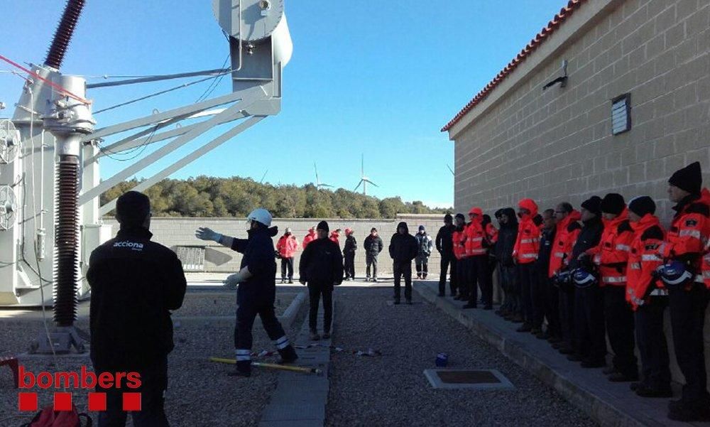 Pràctiques dels Bombers al Parc eòlic de Rubió