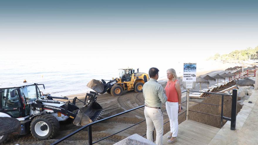 El Ayuntamiento de Marbella aporta más de 120.000 metros cúbicos de arena a sus playas