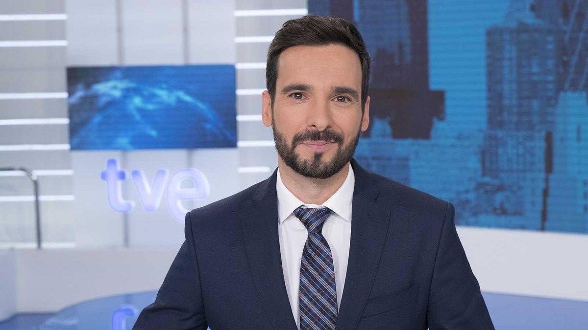 El nou projecte de Lluís Guilera després de ‘La pr1mera pregunta’: serà el nou director de ‘La hora de La 1’ El nou projecte de Lluís Guilera després de ‘La pr1mera pregunta’: serà el nou director de ‘La hora de La 1’