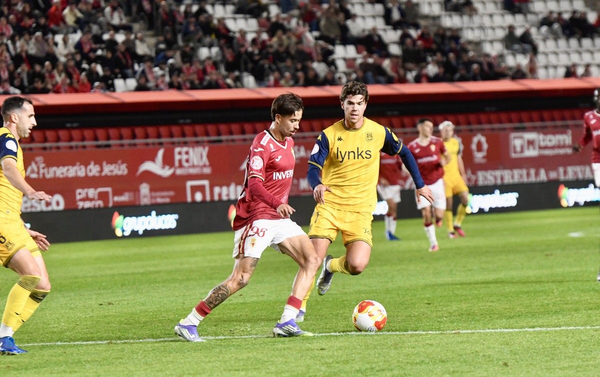 Revive la victoria del Real Murcia frente al Alcorcón, en imágenes