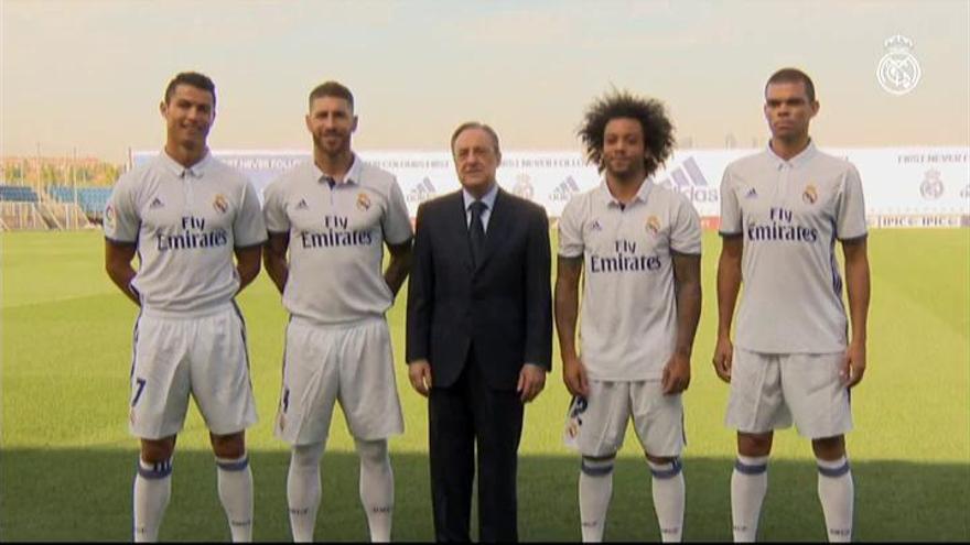 El Real Madrid aprovecha para hacerse la foto oficial