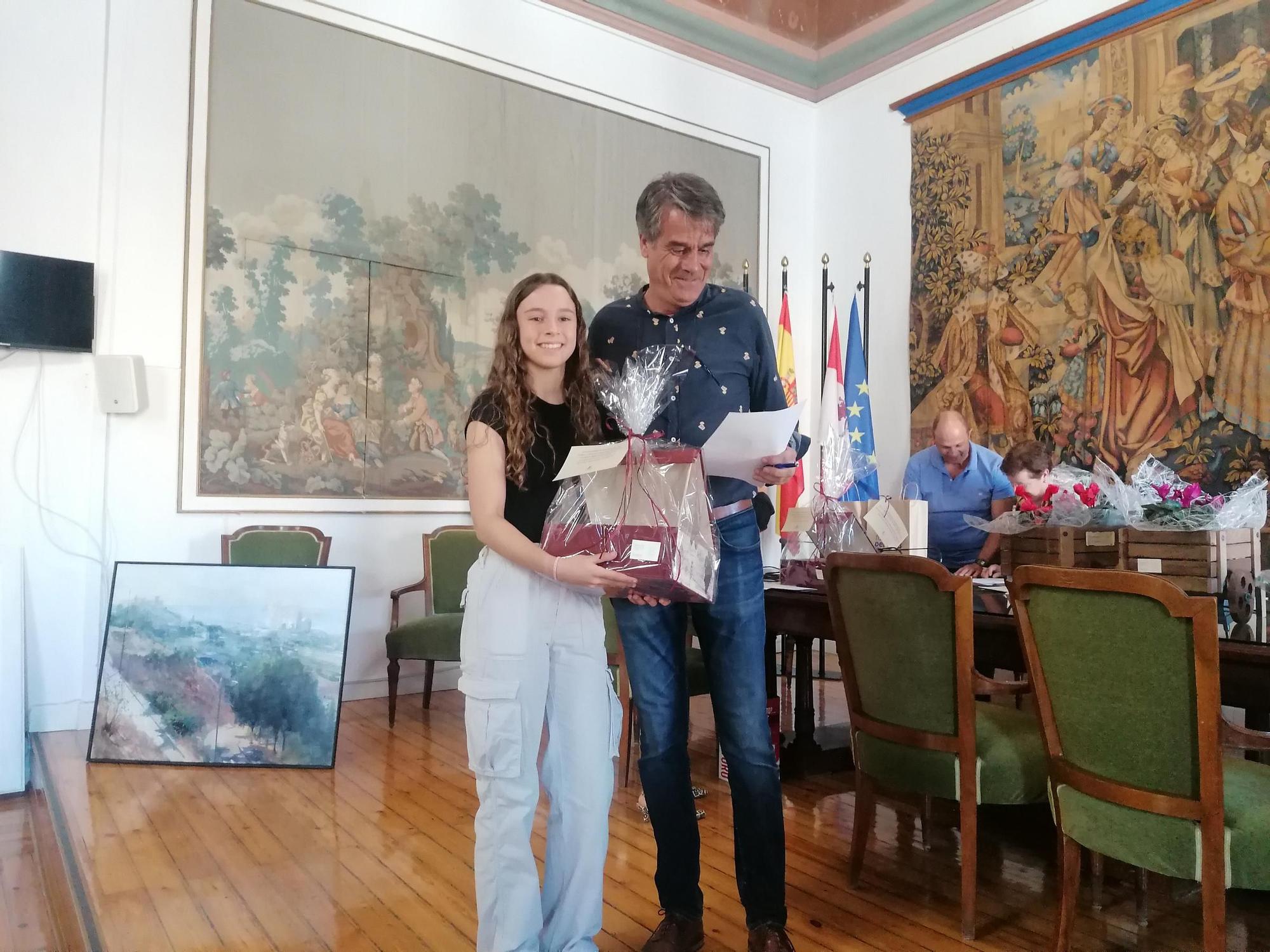 GALERÍA | Toro reparte los premios del concurso de pintura rápida