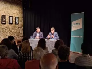 Junts porta a debat a Sant Feliu la demografia i l’habitatge: «Cal una planificació seriosa»