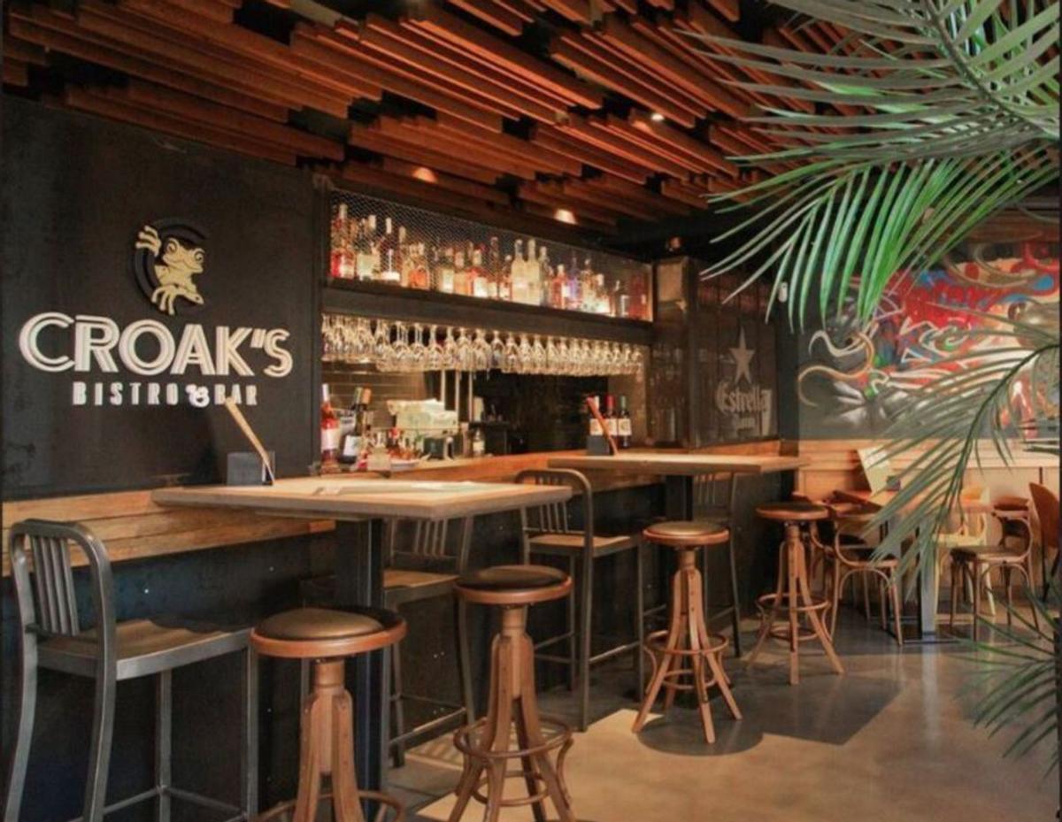 Croak’s: Bistró i Bar
