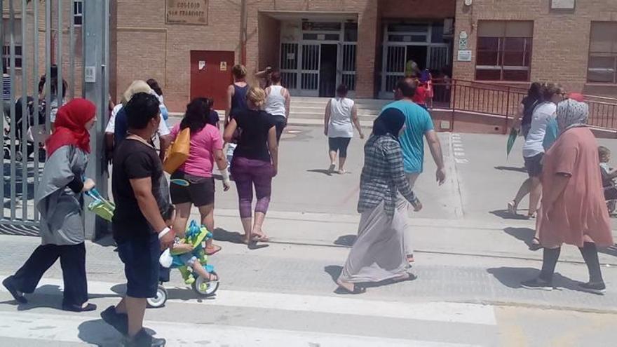 Las clases se desarrollaron ayer con normalidad en el colegio San Francisco de Jumilla, ya que todos los niños estaban recuperados.