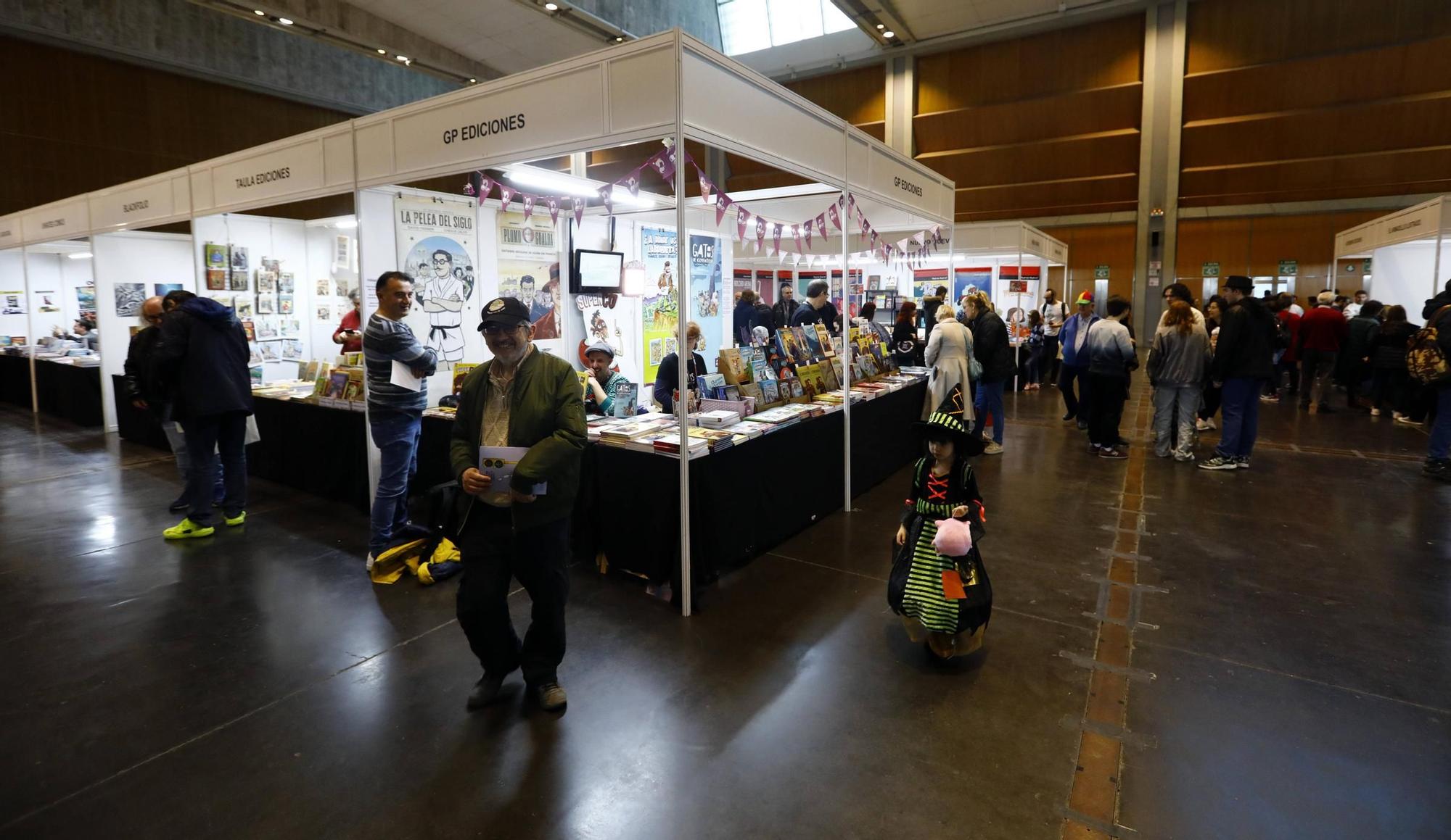 Gran ambiente en el Salón del Cómic de Zaragoza