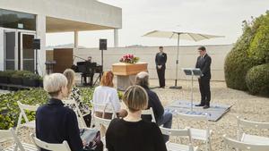 Un funeral en el tanatorio de la Ronda de Dalt.