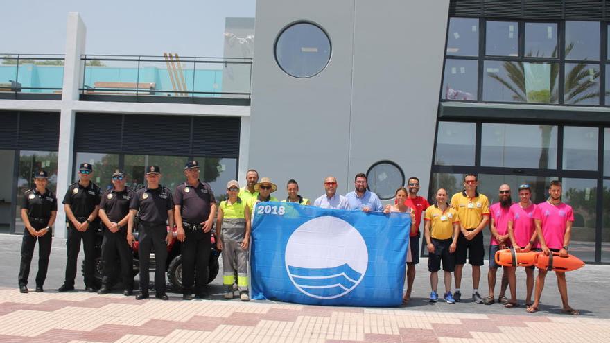 Canet recoge la bandera azul por 28º año