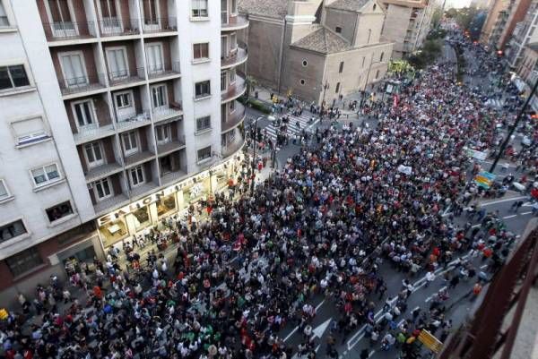 Las imágenes de la jornada de huelga en Zaragoza